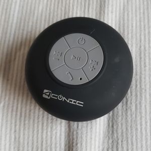 Aconic Suction Cup Bluetooth